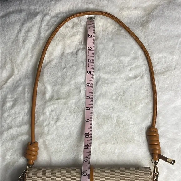 Faux Straw look PU  Cream and Tan Crossbody Bag with 2 removable straps - Picture 11 of 13